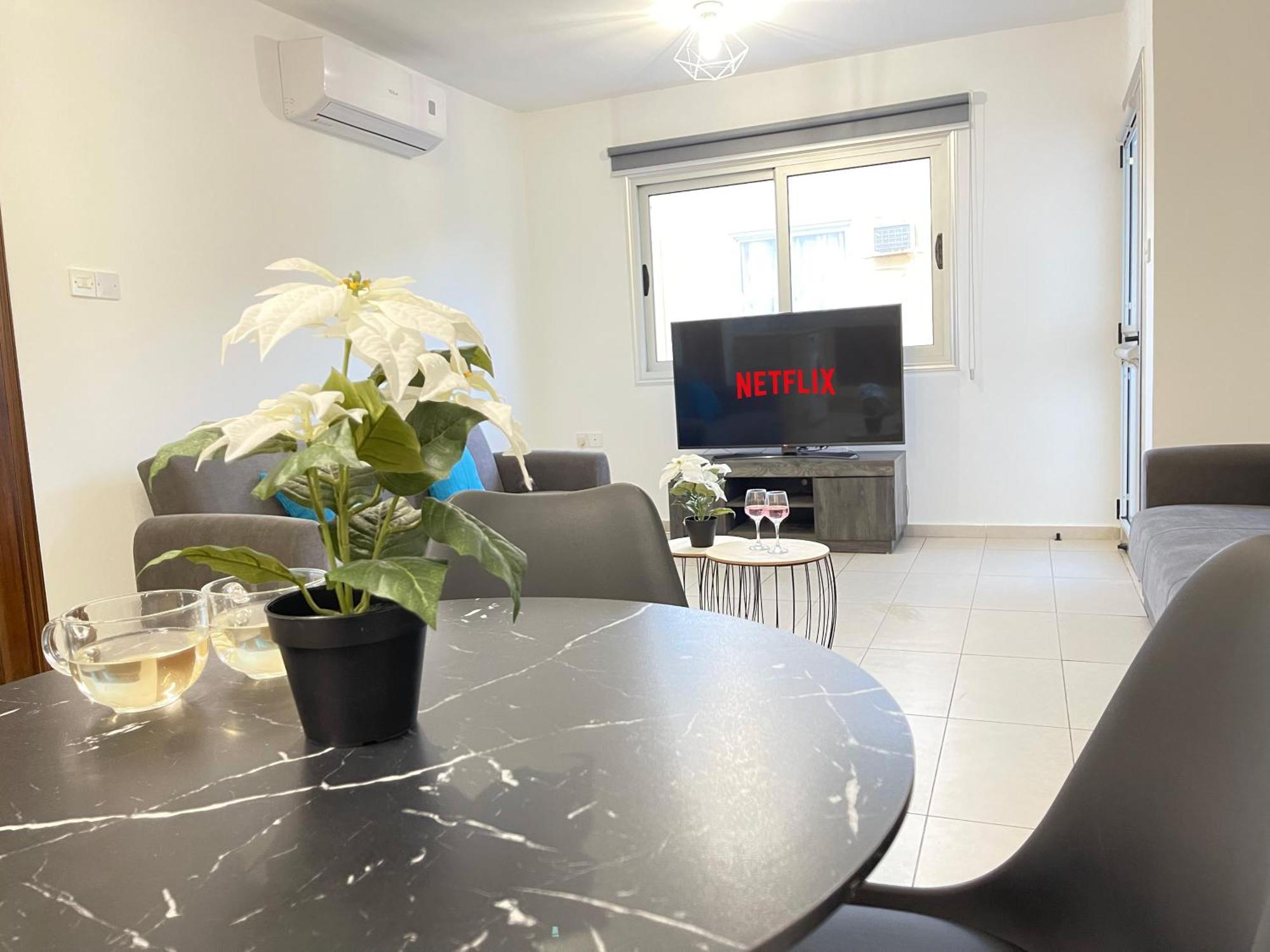 Aurora Holiday Apartment - Айя-Напа Экстерьер фото