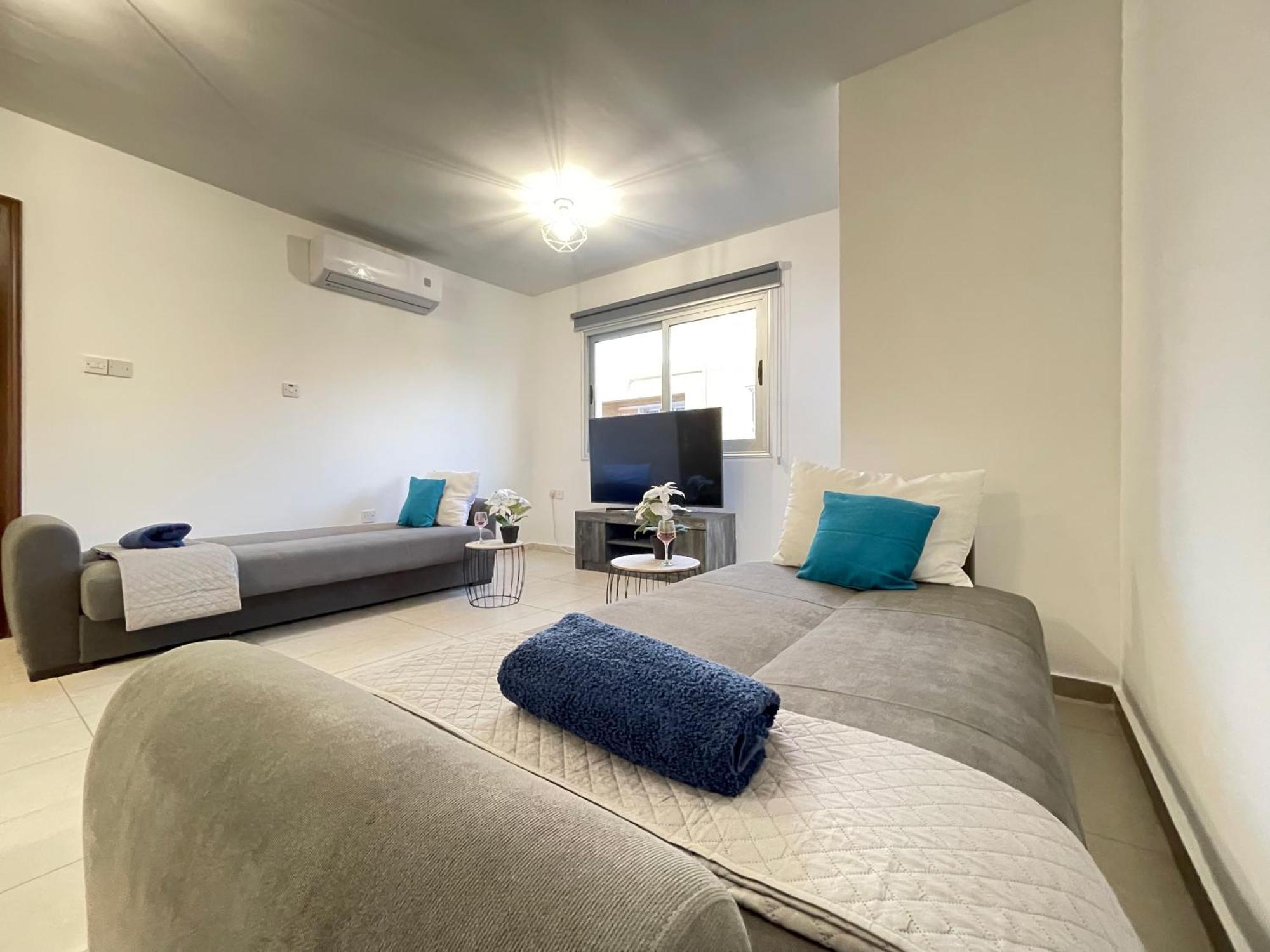 Aurora Holiday Apartment - Айя-Напа Экстерьер фото